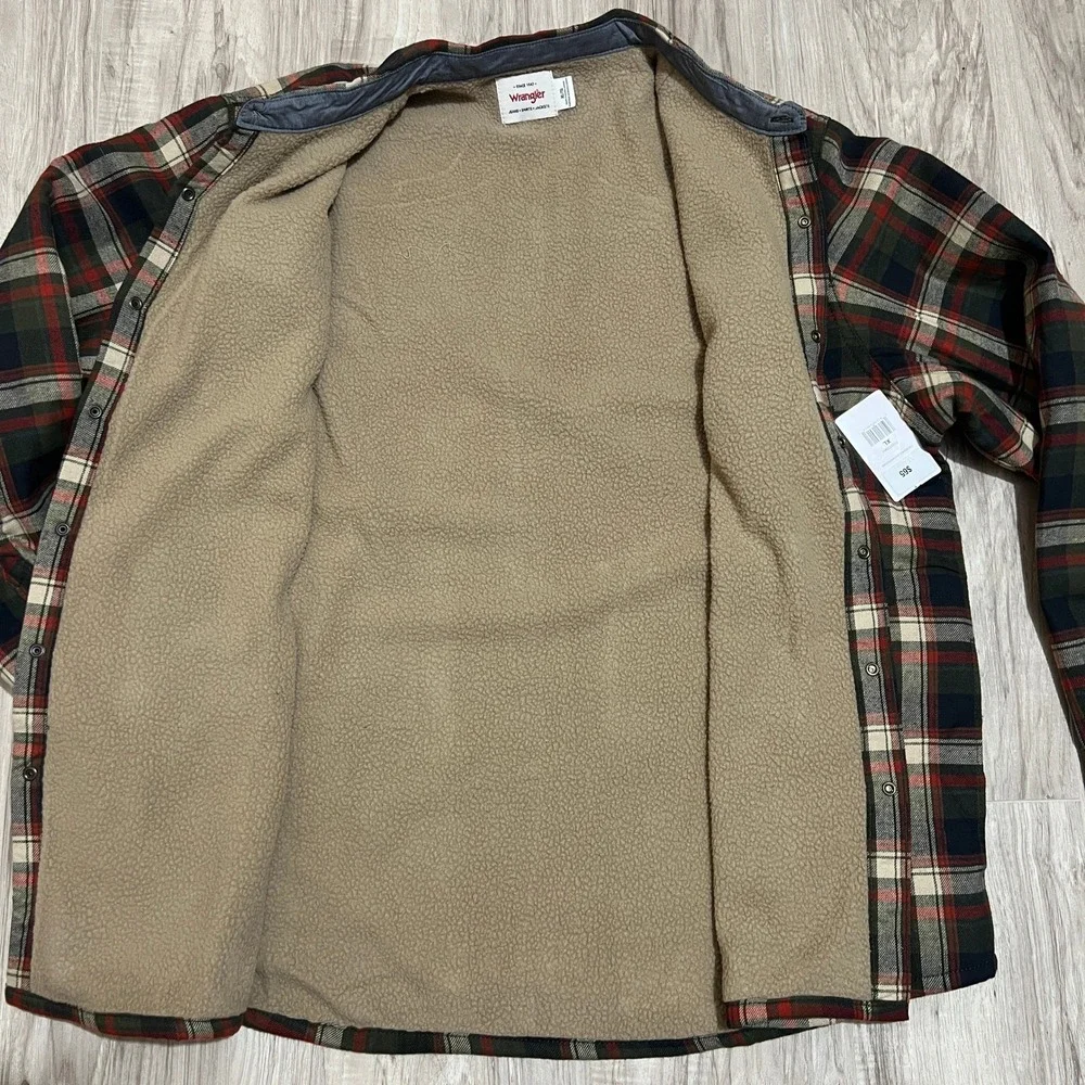 Wrangler Mens XL Sherpa Lined Plaid Shirt Jacket Green Red Snap Front